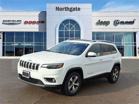 Used 2020 Jeep Cherokee Limited image 2
