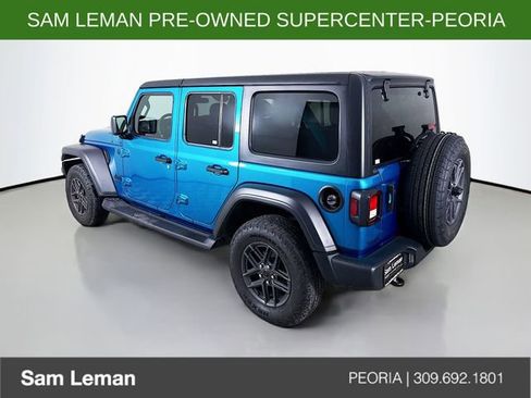 Used 2024 Jeep Wrangler Sport S image 5