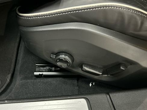 Certified 2023 Volvo S60 T8 Polestar image 11