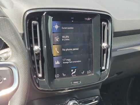 Used 2019 Volvo XC40 T5 R-Design AWD/4WD image 21
