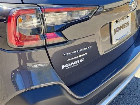 Certified 2023 Subaru Outback Limited image 11