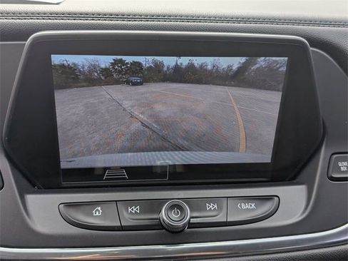 Used 2022 Chevrolet Blazer LT image 21