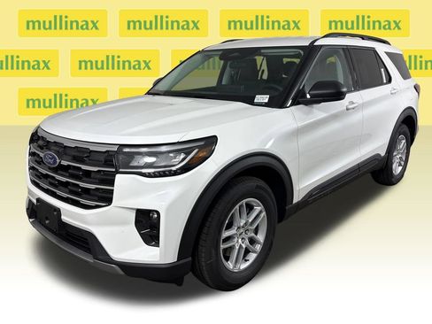 New 2026 Ford Explorer Active w/ Active Comfort Package RWD image 15