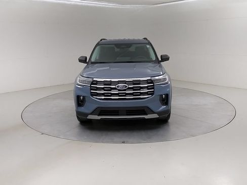New 2026 Ford Explorer Active w/ Active Comfort Package AWD/4WD image 10