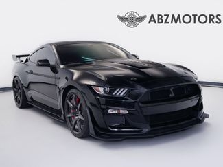 Used 2021 Ford Mustang Shelby GT500 w/ Carbon Fiber Track Pack RWD video 1