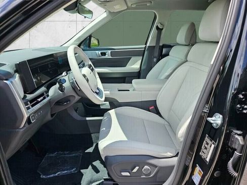 New 2026 Hyundai Santa Fe SEL FWD image 6