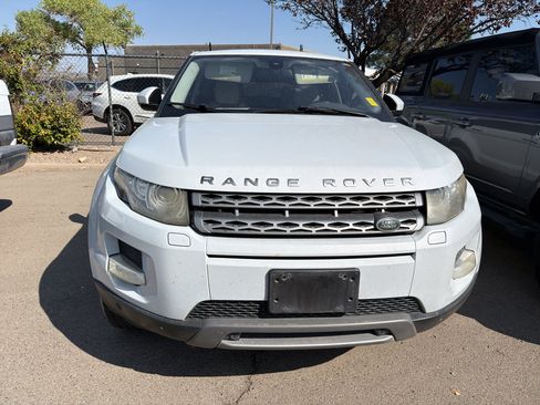 Used 2015 Land Rover Range Rover Evoque Pure Premium AWD/4WD image 2