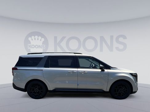New 2026 Kia Carnival SX Prestige FWD image 17