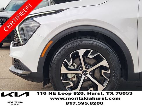 Used 2025 Kia Sportage EX FWD image 16