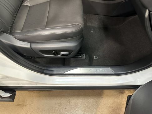 Used 2025 Lexus NX 350 AWD w/ Accessory Package (2T) image 94