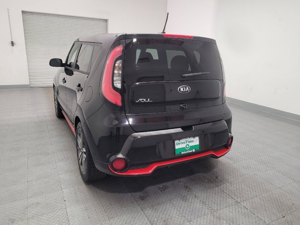 Used 2015 Kia Soul + FWD image 6