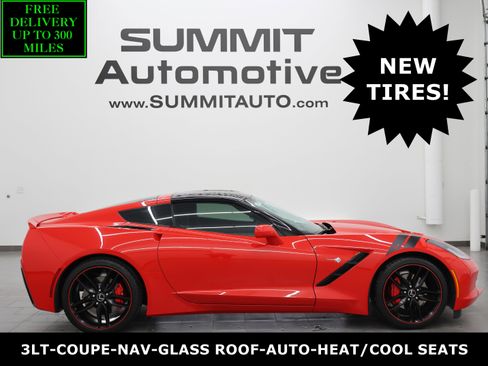 Used 2016 Chevrolet Corvette Stingray Coupe w/ 3LT Preferred Equipment Group RWD image 1