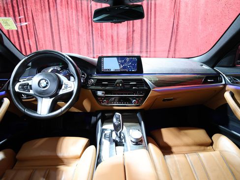 Used 2019 BMW 540i w/ Convenience Package RWD image 15