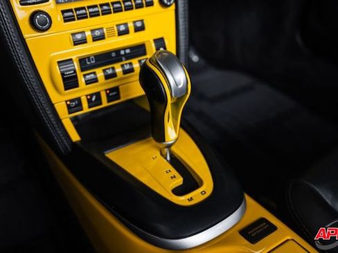 Used 2006 Porsche 911 Carrera 4S image 12