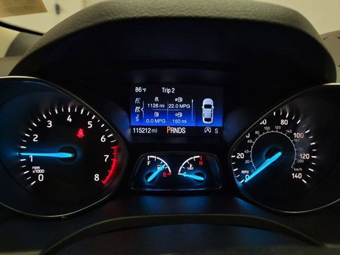 Used 2017 Ford Escape SE AWD/4WD image 23