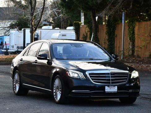 Used 2018 Mercedes-Benz S 560 4MATIC Sedan image 18
