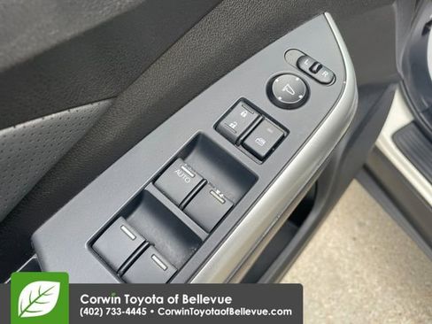 Used 2015 Honda CR-V EX-L image 19