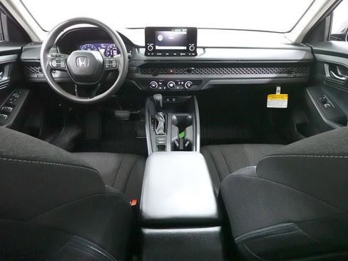 Used 2023 Honda Accord LX image 9