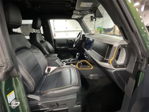 Used 2022 Ford Bronco Badlands image 29