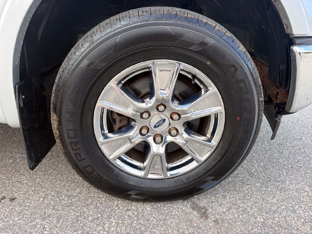 Used 2017 Ford F150 Lariat AWD/4WD image 28