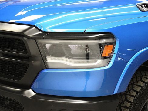 New 2023 RAM 1500 Big Horn AWD/4WD image 37