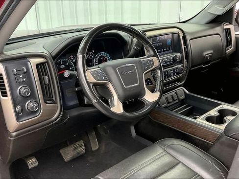 Used 2018 GMC Sierra 1500 Denali w/ Denali Ultimate Package AWD/4WD image 17