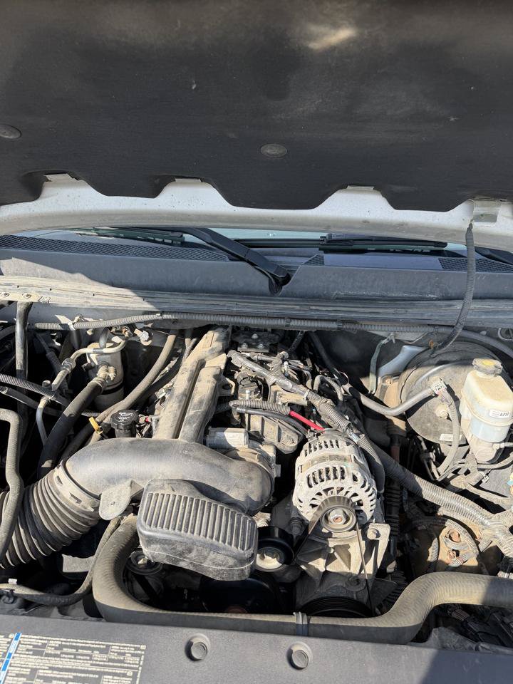 Used 2010 GMC Sierra 1500 SLT w/ SLT Convenience Package AWD/4WD image 16