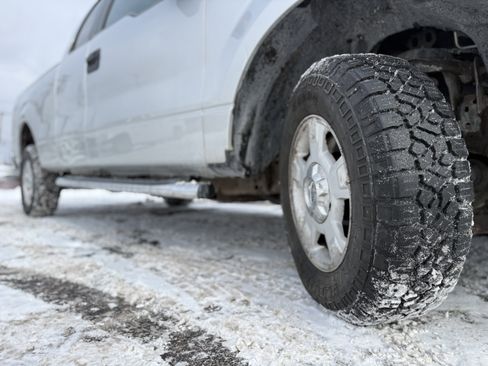 Used 2014 Ford F150 XLT w/ Equipment Group 301A Mid image 32