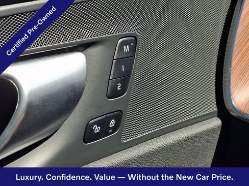 Certified 2024 Volvo XC60 B5 Plus w/ Protection Package Premier AWD/4WD image 24