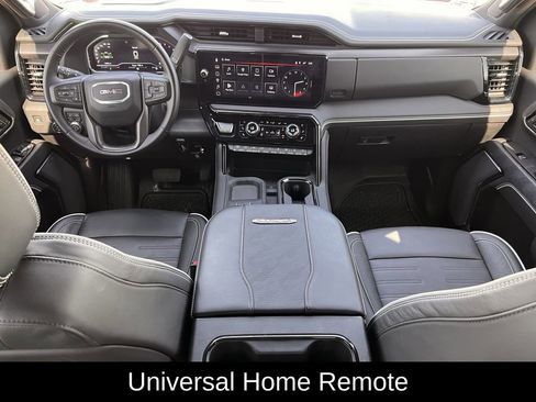Used 2025 GMC Sierra 2500 AT4X image 13