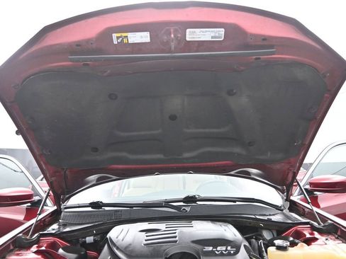 Used 2016 Chrysler 300 Limited RWD image 21