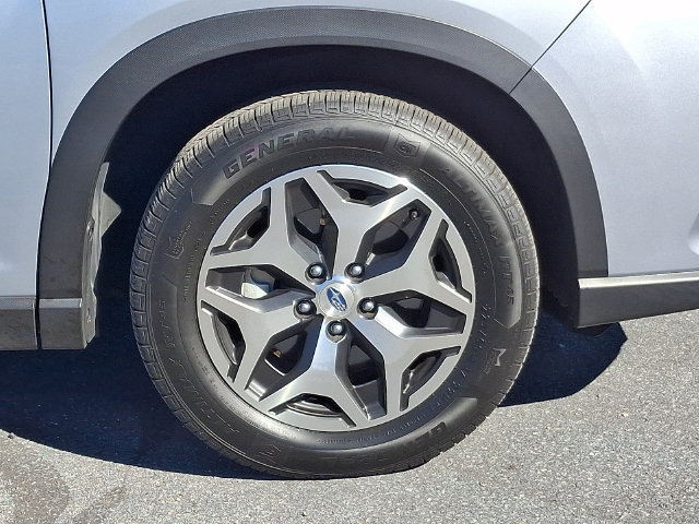 Used 2022 Subaru Forester Premium AWD/4WD image 11