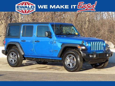 Used 2022 Jeep Wrangler Unlimited Sport image 1