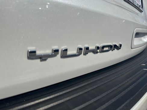 Used 2023 GMC Yukon Denali Ultimate image 42
