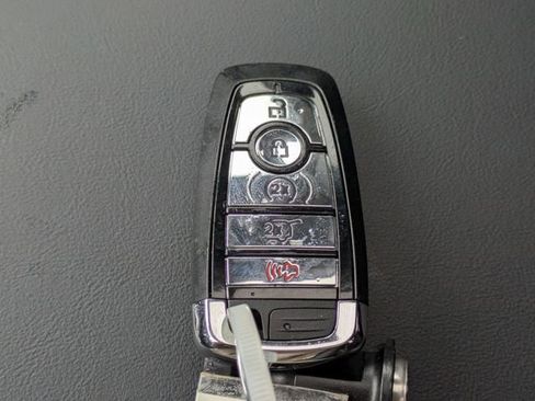 New 2025 Lincoln Aviator 2WD w/ Jet Appearance Package image 27