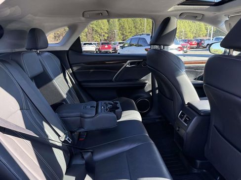 Used 2019 Lexus RX 350 AWD image 17