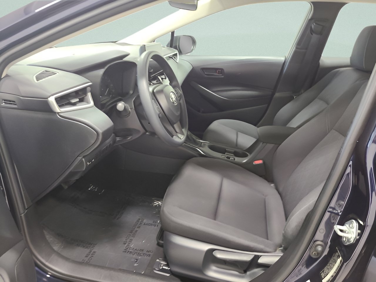 Used 2024 Toyota Corolla LE FWD image 16
