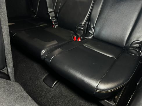 Used 2016 Toyota Highlander XLE AWD/4WD image 21
