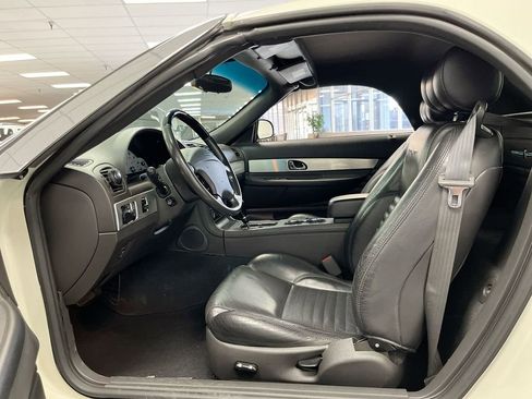 Used 2002 Ford Thunderbird RWD image 15