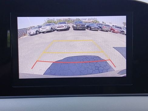 Used 2022 Hyundai Palisade SEL FWD image 9