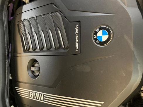 Used 2022 BMW 540i xDrive w/ M Sport Package image 76