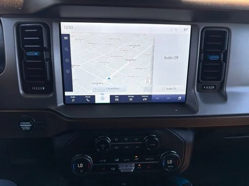 Used 2023 Ford Bronco Outer Banks AWD/4WD image 10