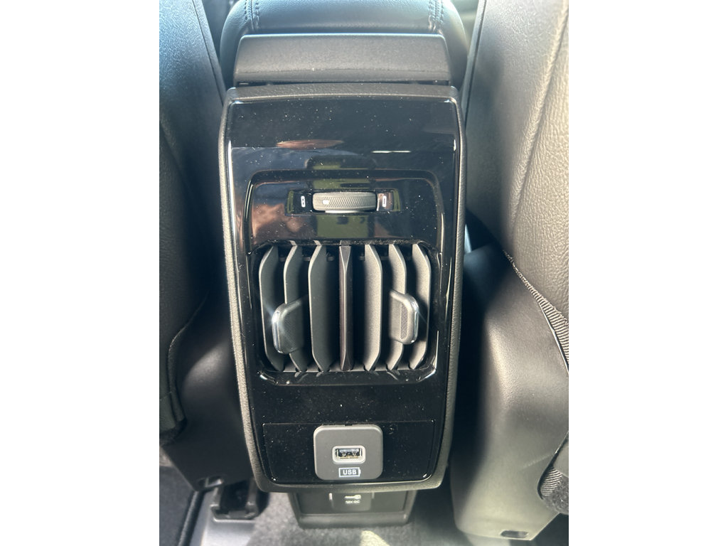 New 2026 Jeep Compass Latitude AWD/4WD image 10