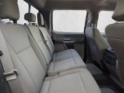 Used 2017 Ford F150 XLT w/ Equipment Group 302A Luxury image 22