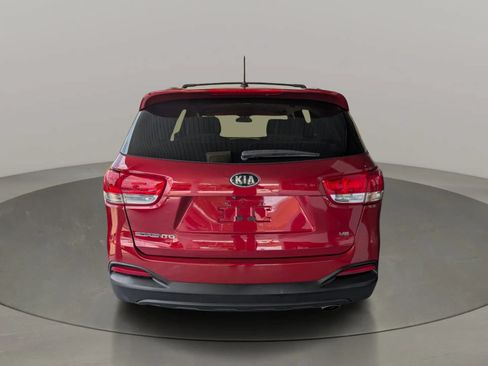 Used 2016 Kia Sorento LX FWD image 4