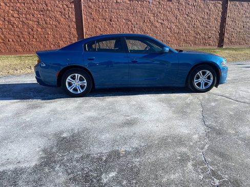 Used 2021 Dodge Charger SXT w/ Leather Interior Group image 8