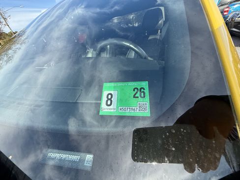 Used 2015 Ford Mustang GT Premium image 21