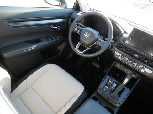 Certified 2026 Honda CR-V EX image 9