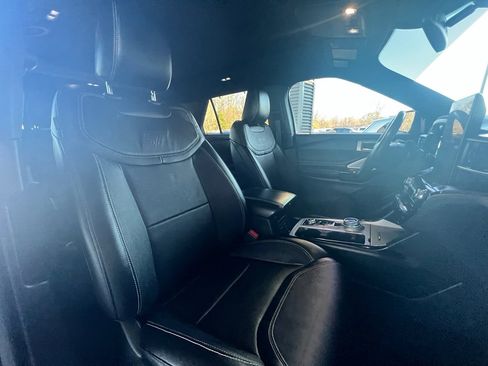 Used 2021 Ford Explorer ST w/ Equipment Group 401A image 16