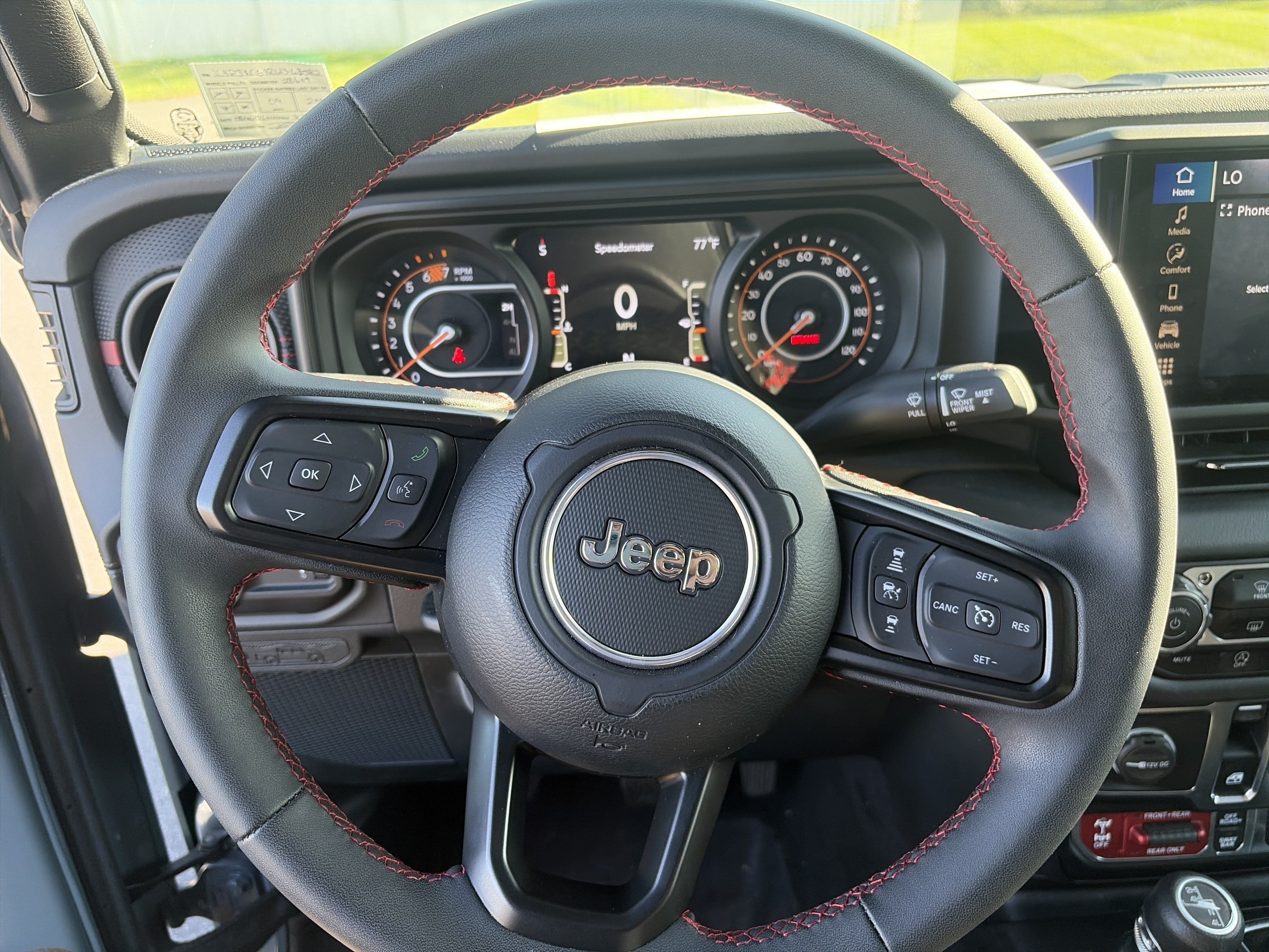 Used 2024 Jeep Wrangler Rubicon AWD/4WD image 26